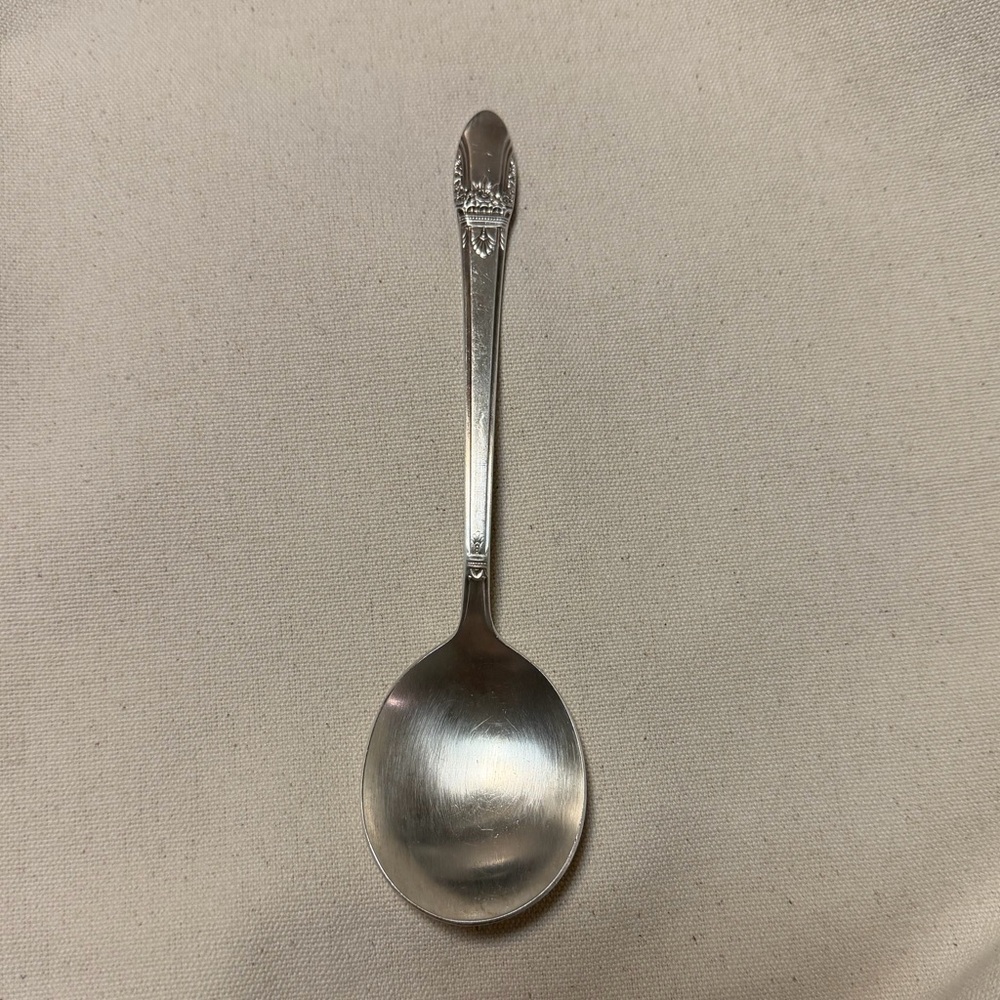 Vintage 1847 Rogers Bros “First Love” Silverplate Spoon